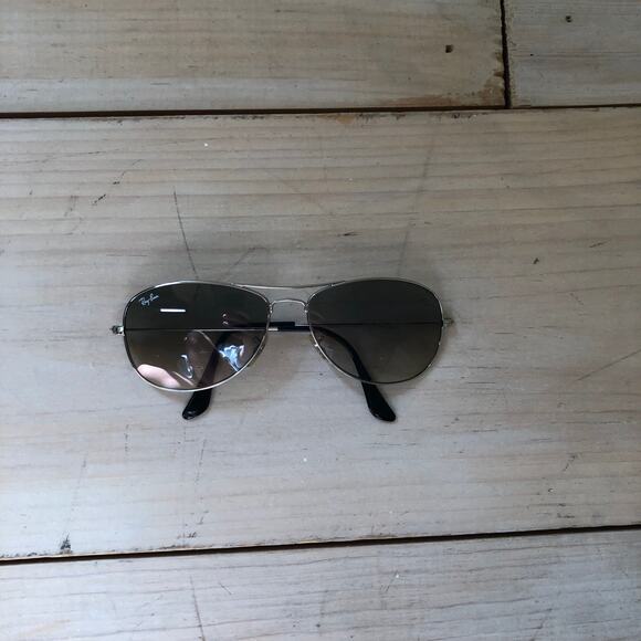 Ray-Ban EUC Men's Cockpit Sunglasses with Case - Picture 2 of 5